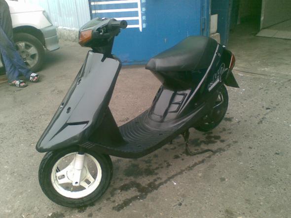 скутер Сузуки