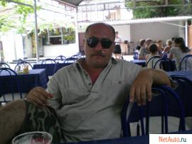 Moskvich-ischet-rabotu-v-sfere-ohrany-