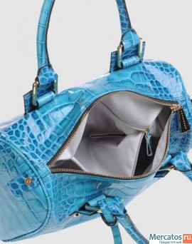 Женская кожаная сумка COCCINELLE