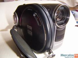 Продаю видеокамеру Samsung VP-DC 171i 2