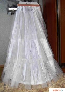 Подъюбник . Цена 940