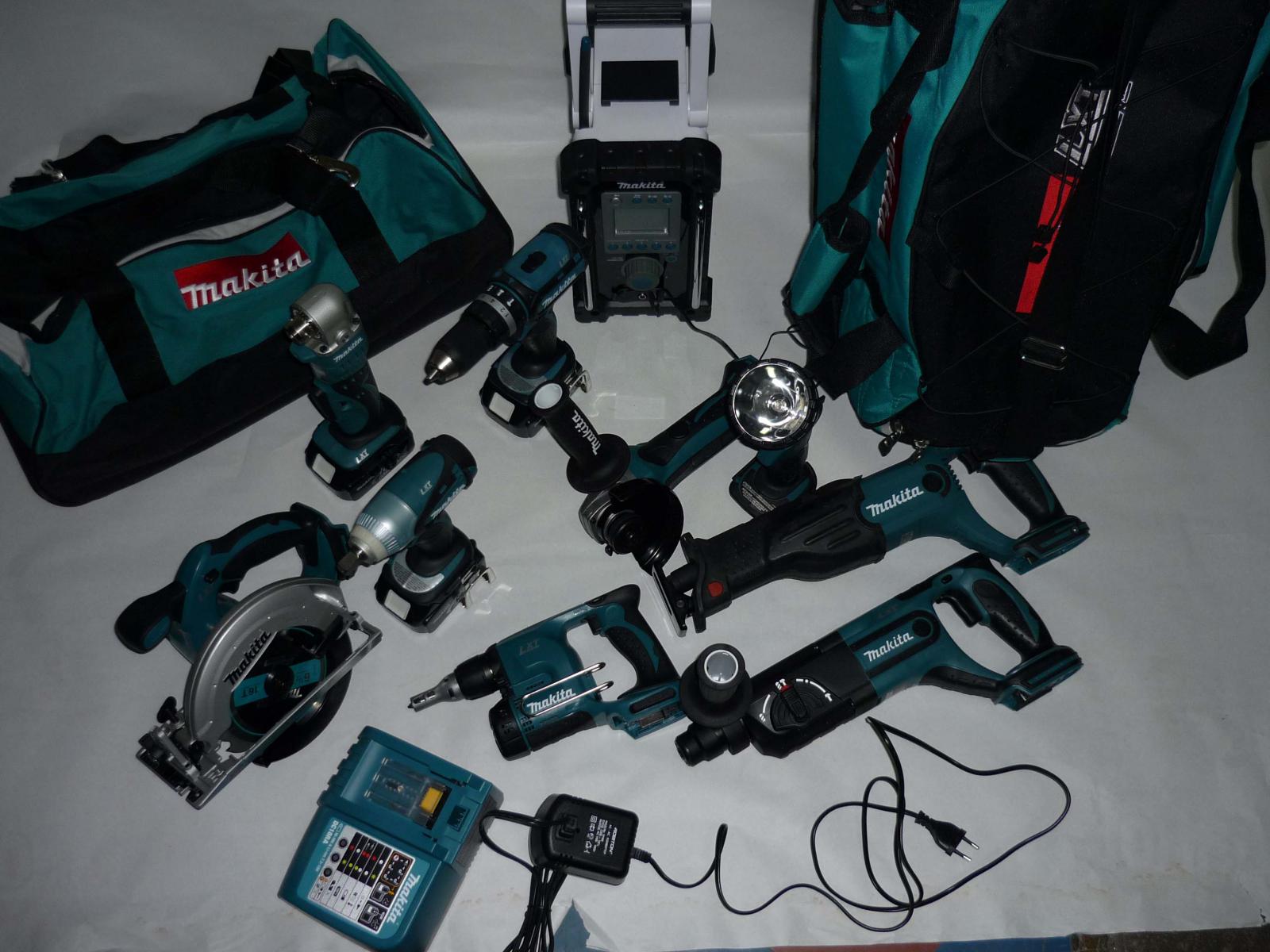 Предлагаю набор аккумуляторный Makita LXT18V Li-ion