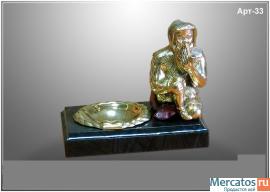 Продам "Пепельницу "Старик с трубкой" (яшма, змеевик)