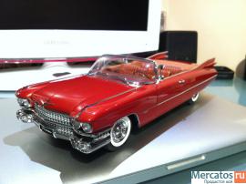 Модель CADILLAC SERIES 62 CONVERTIBLE 1 18 Auto Art