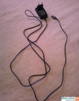 Prodaetsya-podzaryadnoe-ustroystvo-dlya-telefonov-Sony-Ericsson-2