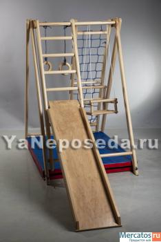 Detskiy-sportivnyy-ugolok-dlya-doma-iz-dereva-Malyutka-3