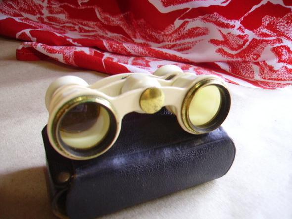 Театральный бинокль