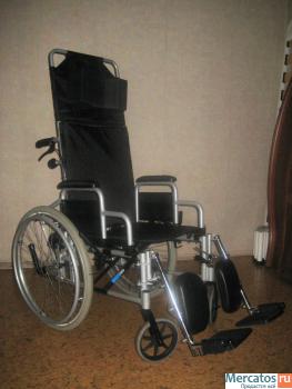 Кресло-коляска со съемным подголовником