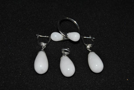 СТИЛЬНЫЙ КОМПЛЕКТ ИЗ БЕЛЫХ АГАТОВ, серебро 925 2