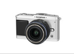 OLYMPUS E-P1 KIT 14-42, великолепный фот
