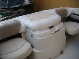 Реставрация и ремонт ходовых тентов, кресел, подушек на катера. 5