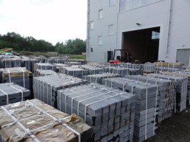 Памятники из габбро-диабаза 4