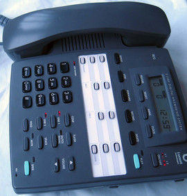 Телефон на 2 линии с автоответчиком Lucent (AT&T) 1872 новый 6