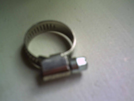 chervyachnye-homutyzazhimy