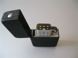 Zazhigalka-Park-Sherman-analog-Zippo-WW2-novaya-2