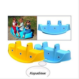 kachalka-dlya-troih-parohod