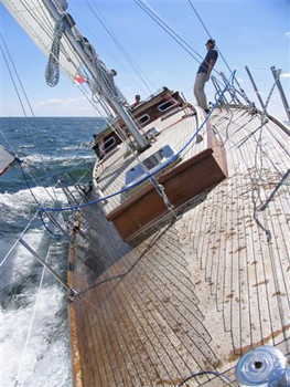 Прогулки на парусной яхте в Одессе