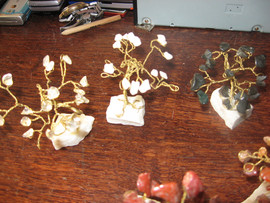 деревья из натуральных полудрагоценных камней 3