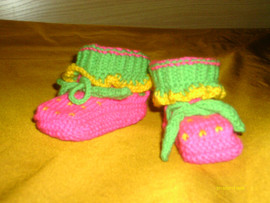 пинетки из детского акрила и шерсти, простые и оригинальные(ПИНЕ 7