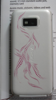Nokia-5530-Xpress-Music-Pink-Collection-2