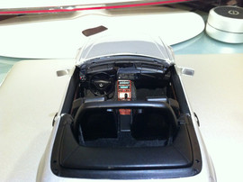 Модель MERCEDES-BENZ SL600 1 18 Auto Art 9