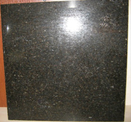 Плитка из габбро-диабаза и гранитов.