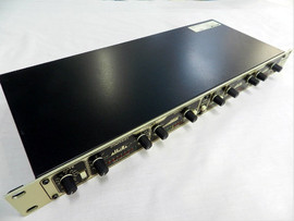 Динамический(компрессор/гейт/лимитёр) Drawmer MX30