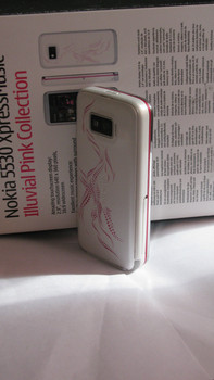 Nokia-5530-Xpress-Music-Pink-Collection-7