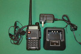 Радиостанция BAOFENG UV-5R + battery case 2