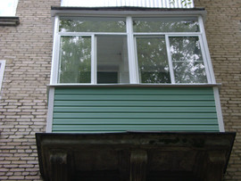 Окна и балконы.  7