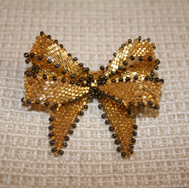 Брошь "Бантик" 2